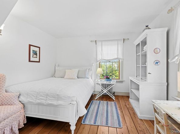 140 Damascus Road, East Quogue NY 11942