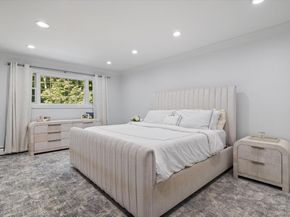 16 Tuxedo Drive, Melville NY 11747