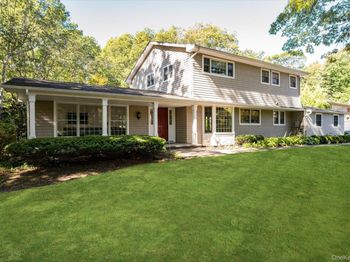 16 Tuxedo Drive