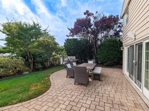 2863 Harbor Road, Merrick NY 11566