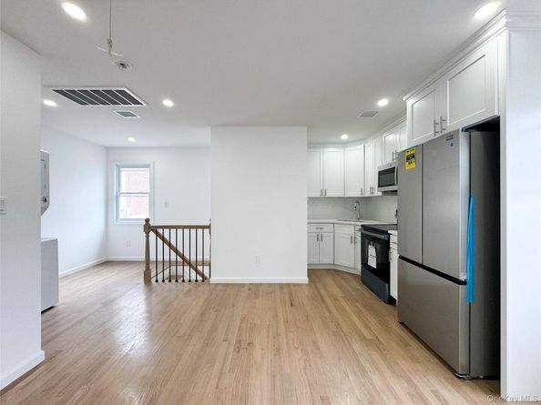 5841 84th Street, Middle Village NY 11379