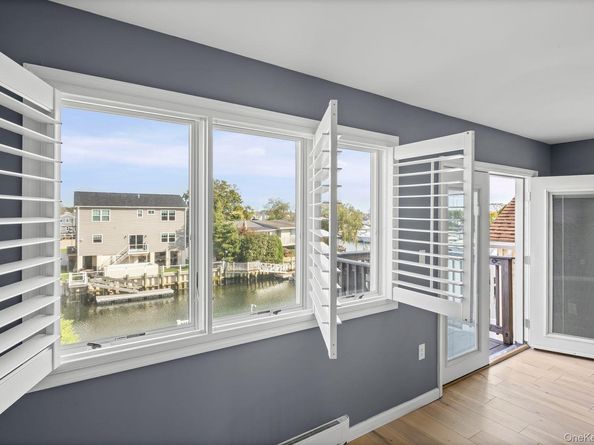 243 Sportsmans Avenue, Freeport NY 11520