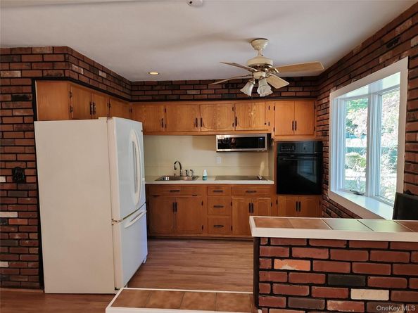61 Pleasant Street, Huntington NY 11743