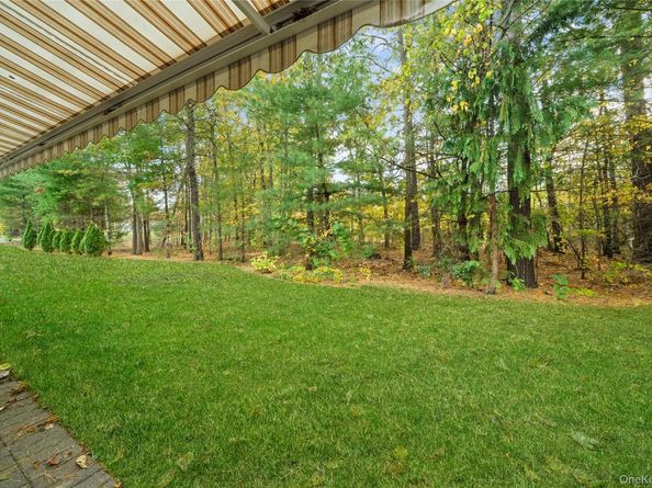8 Eagle Circle, Bohemia NY 11716