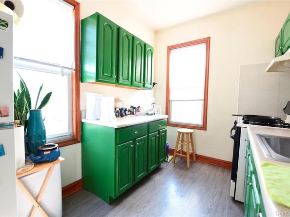 86-09 76th Street, Woodhaven NY 11421