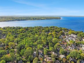 71 15th Avenue, Sea Cliff NY 11579