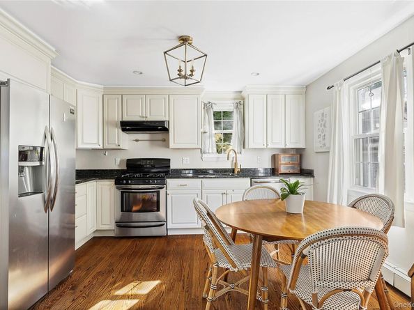 71 15th Avenue, Sea Cliff NY 11579