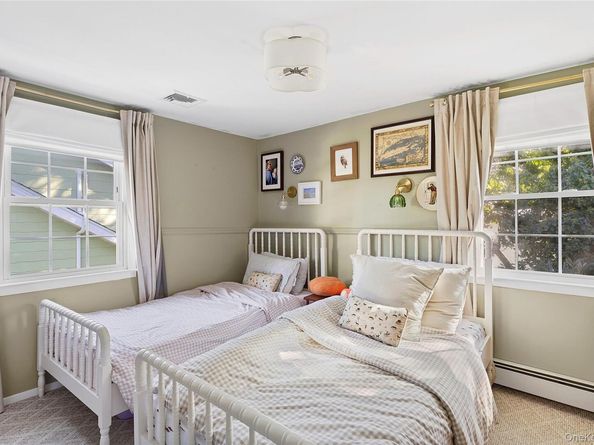 71 15th Avenue, Sea Cliff NY 11579