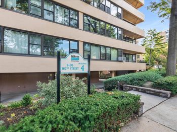9-05 162 Street