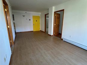 35-19 Leavitt Street 3E, Flushing NY 11354