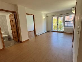 35-19 Leavitt Street 3E, Flushing NY 11354