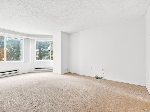 10 Stewart Place 2DW, White Plains NY 10603