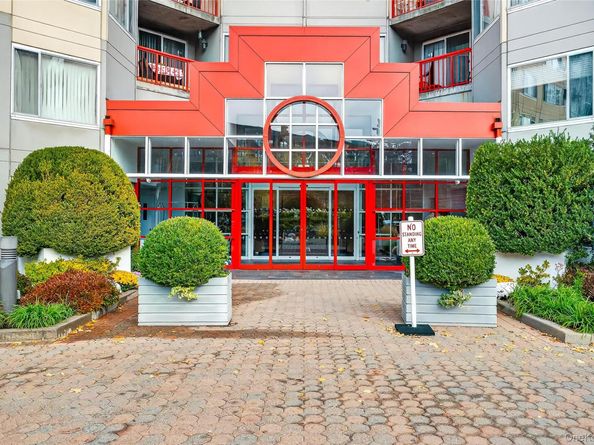 10 Stewart Place 2DW, White Plains NY 10603