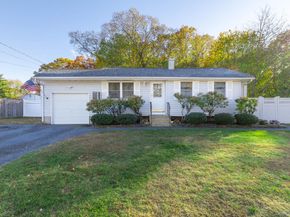 6 Talbot Lane, Selden NY 11784