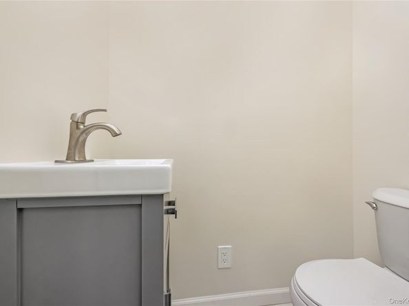 135-50 234th Streets, Rosedale NY 11422