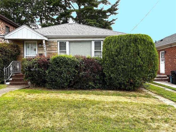 262-39 60th Avenue, Little Neck NY 11362