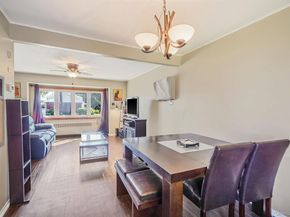14 Lincoln Road N, Plainview NY 11803