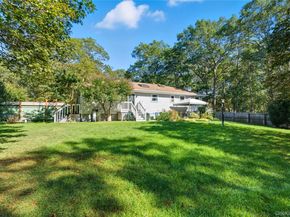 173 W End Avenue, Shirley NY 11967
