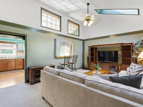 173 W End Avenue, Shirley NY 11967