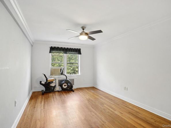 255 Bronx River Road 8J, Yonkers NY 10704