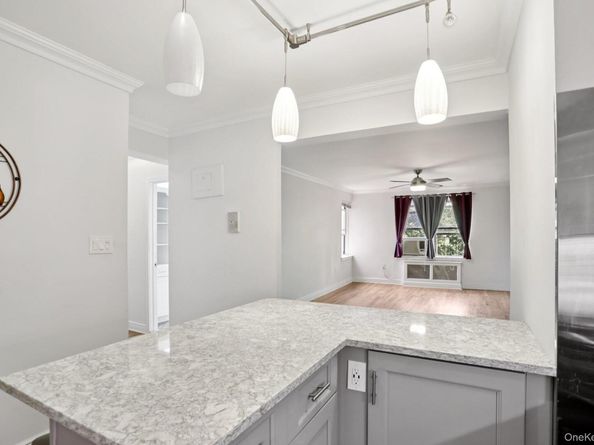 255 Bronx River Road 8J, Yonkers NY 10704