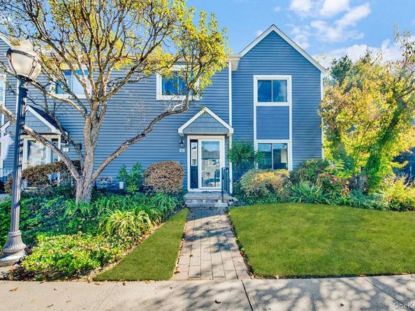 8 Hendrick Hills, Peekskill NY 10566
