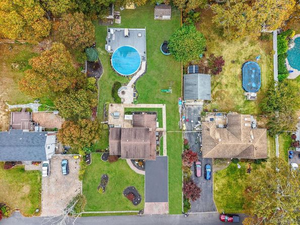 444 Puritan Drive, Shirley NY 11967