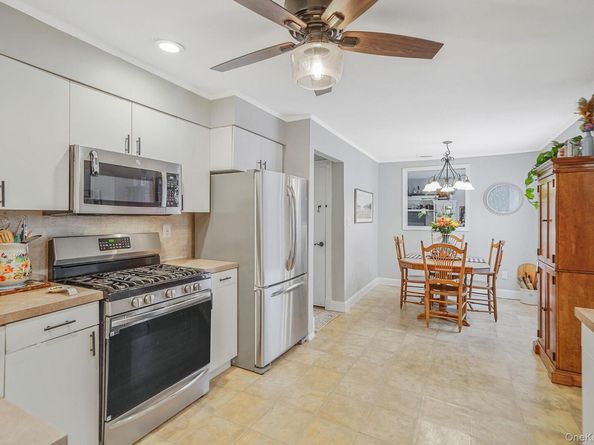 444 Puritan Drive, Shirley NY 11967