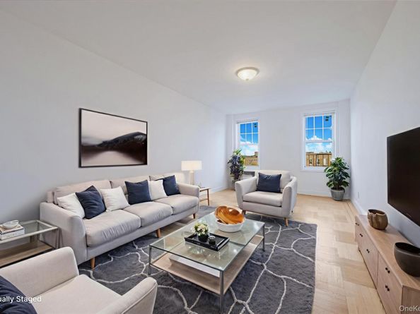 41-15 44th Street 6C, Sunnyside NY 11104