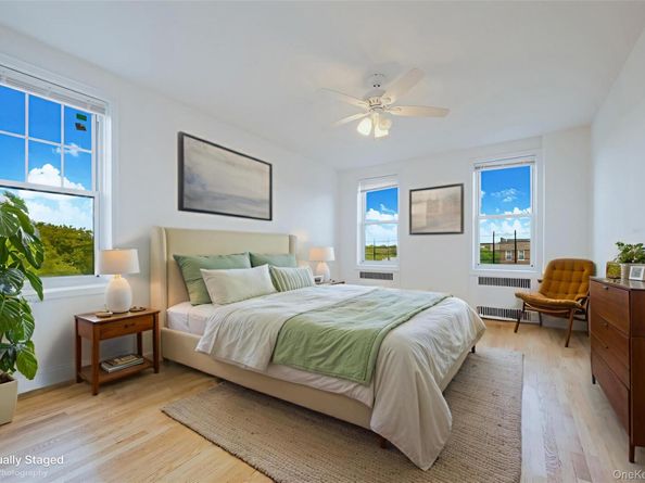 41-15 44th Street 6C, Sunnyside NY 11104