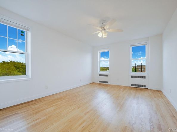 41-15 44th Street 6C, Sunnyside NY 11104