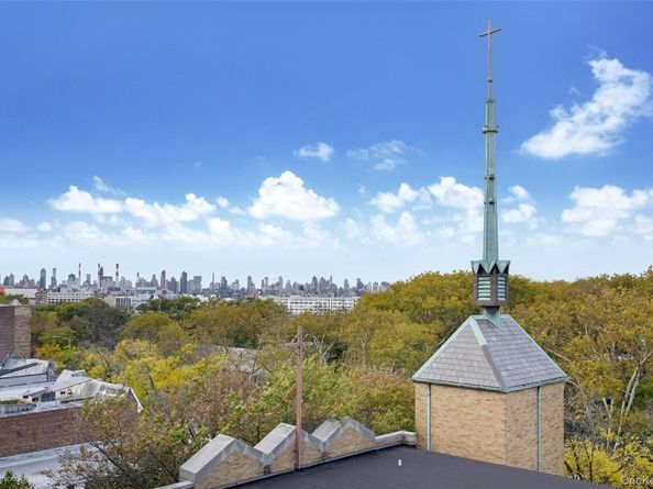 41-15 44th Street 6C, Sunnyside NY 11104