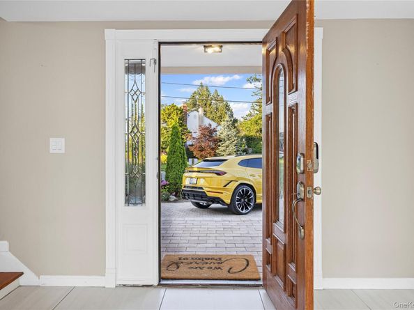 3066 Ann Street, Baldwin Harbor NY 11510