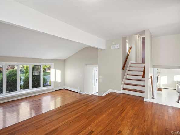 3066 Ann Street, Baldwin Harbor NY 11510