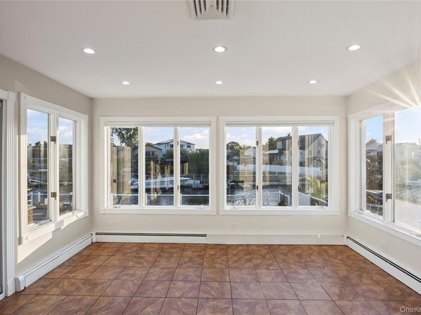 3066 Ann Street, Baldwin Harbor NY 11510