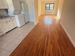 144-29 72 Avenue 2F, Flushing NY 11367
