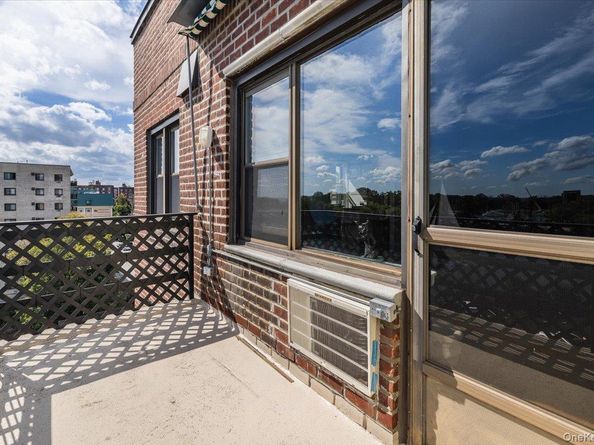 640 Pelham Road 6C, New Rochelle NY 10805