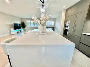 322 Kansas Street, Lindenhurst NY 11757