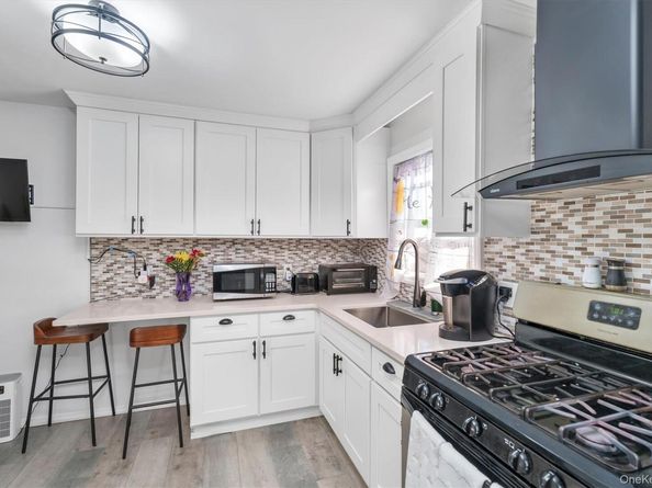 536 S Ocean Avenue, Freeport NY 11520