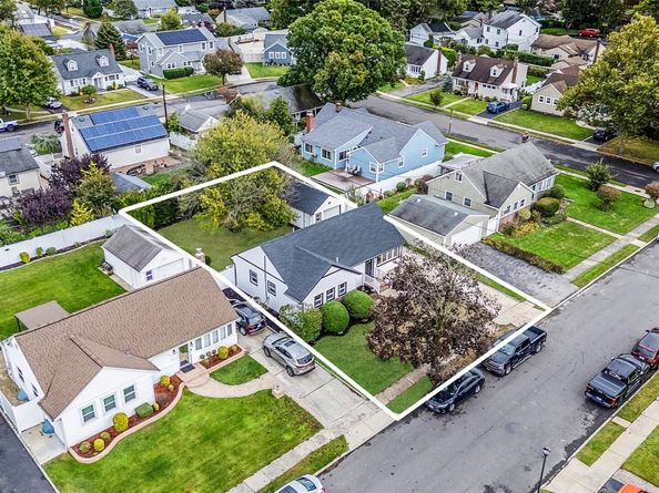 761 Barkley Avenue, East Meadow NY 11554