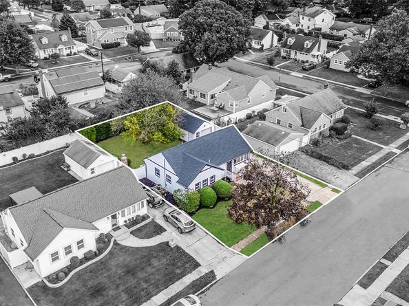 761 Barkley Avenue, East Meadow NY 11554