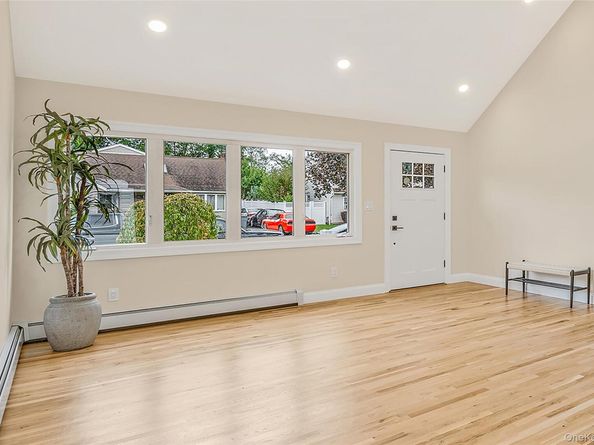 761 Barkley Avenue, East Meadow NY 11554