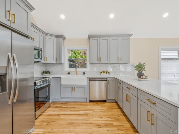 761 Barkley Avenue, East Meadow NY 11554