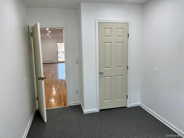 1012 E 233rd Street, Bronx NY 10466