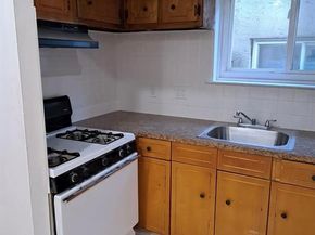 1012 E 233rd Street, Bronx NY 10466