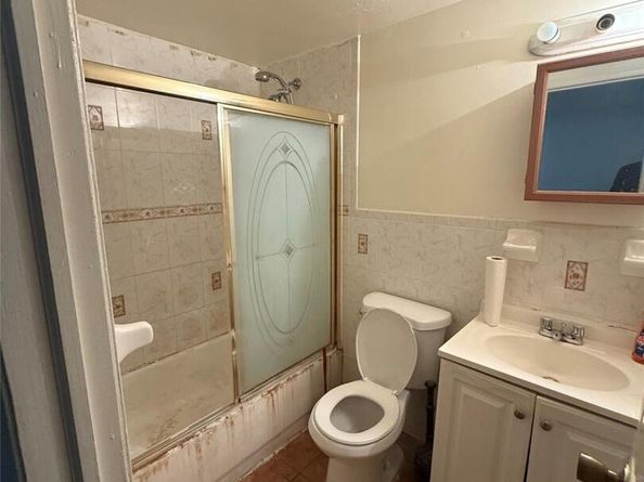 3541 Barnes Avenue, Bronx NY 10467