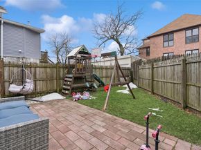 167 Beach 3rd Street, Far Rockaway NY 11691
