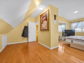 4 Carriage Lane, Levittown NY 11756