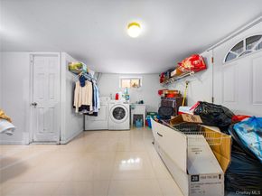 24571 61st Avenue, Little Neck NY 11362