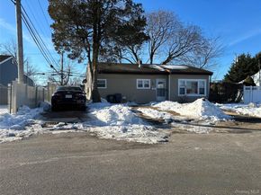 14 Chevy Chase, Amityville NY 11701